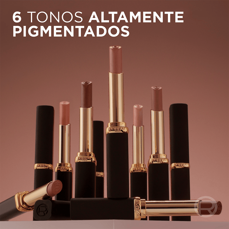 Color Riche Intense Volume Mate - Labial en barra, con ácido hialurónico