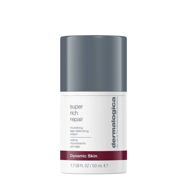 Super Rich Repair Crema hidratante reparadora nutre, hidrata y protege piel seca.