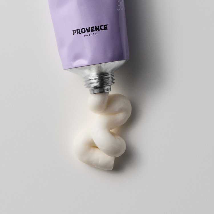 Bare Lumiere Barriere Crema reparadora realza el brillo