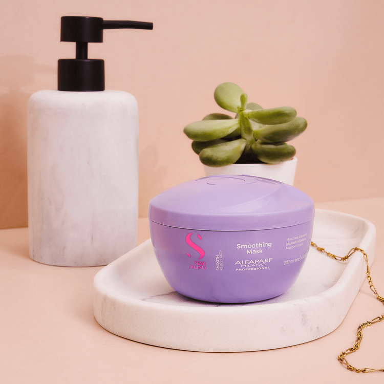 Semi Di Lino - Mascarilla, cabello rebelde disciplinado y luminoso