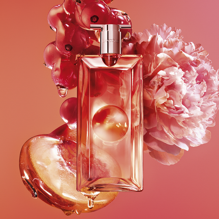 Idôle Peach'N Roses - Eau de Parfum, te envuelve en un estado de ánimo dulce y atrevido