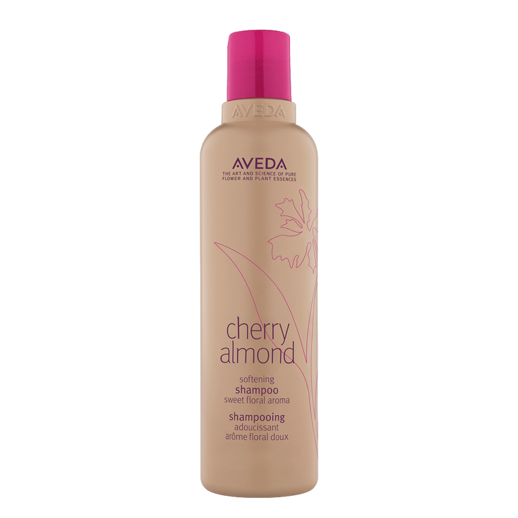 Cherry Almond Shampoo restaura la suavidad