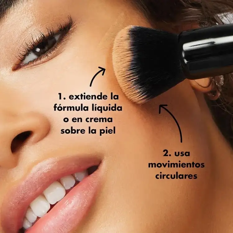 e.l.f. Ultimate Blending Brush Brocha grande para difuminar maquillaje facial