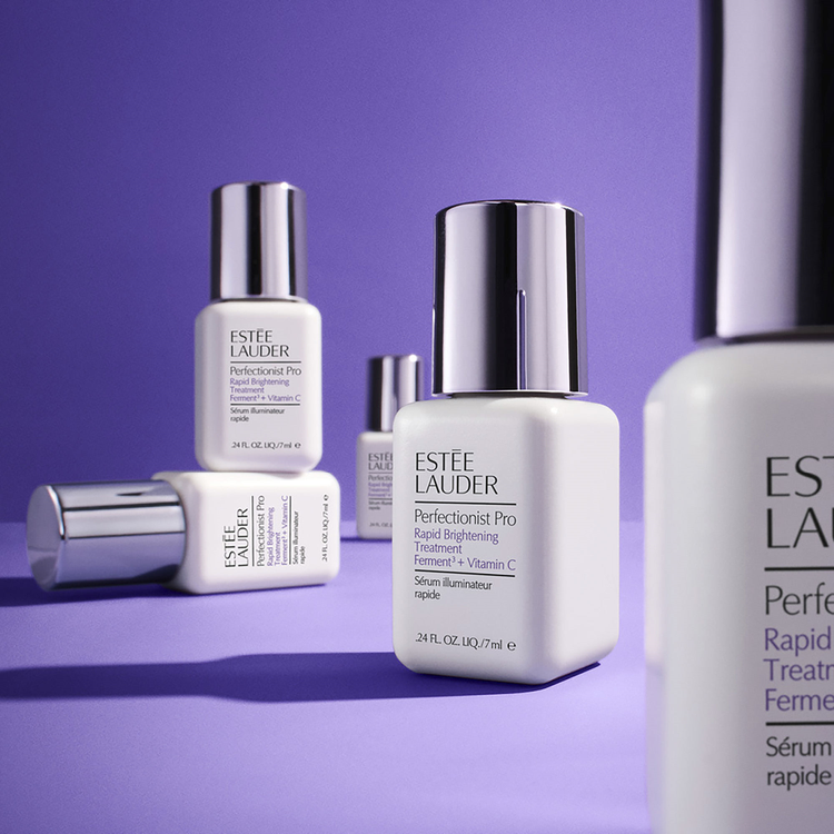 Perfectionist Pro Brightening Suero con vitamina c