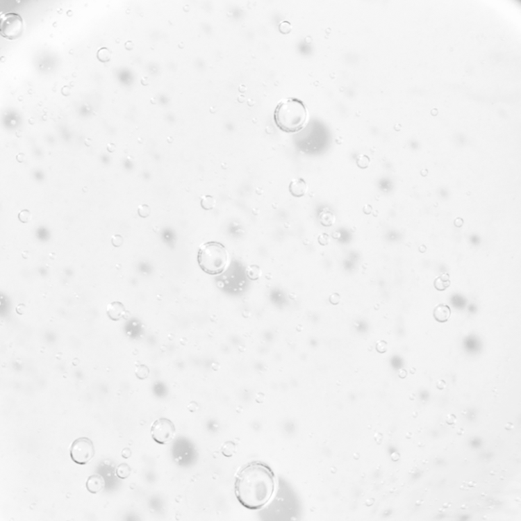 Bare With Me Hydrating Jelly Primer extiende la duración del maquillaje