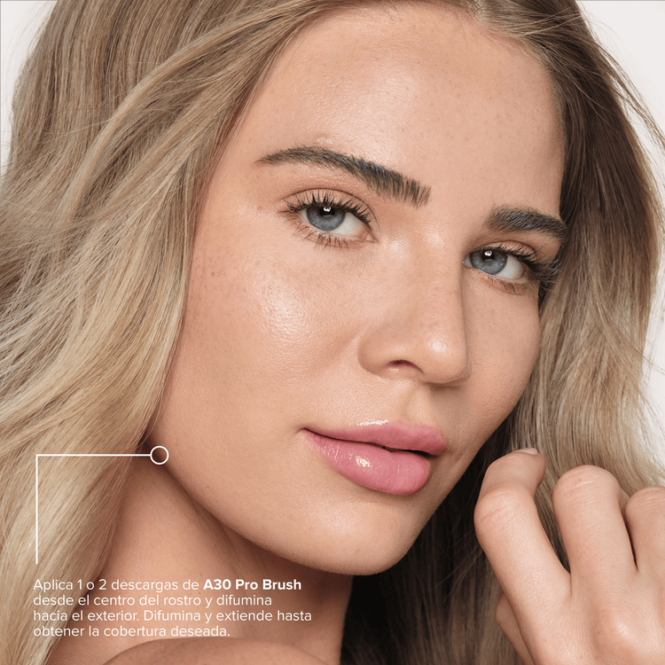 Impeccable Blurring Second Skin Matte Foundation - Base mate, acabado difuminado