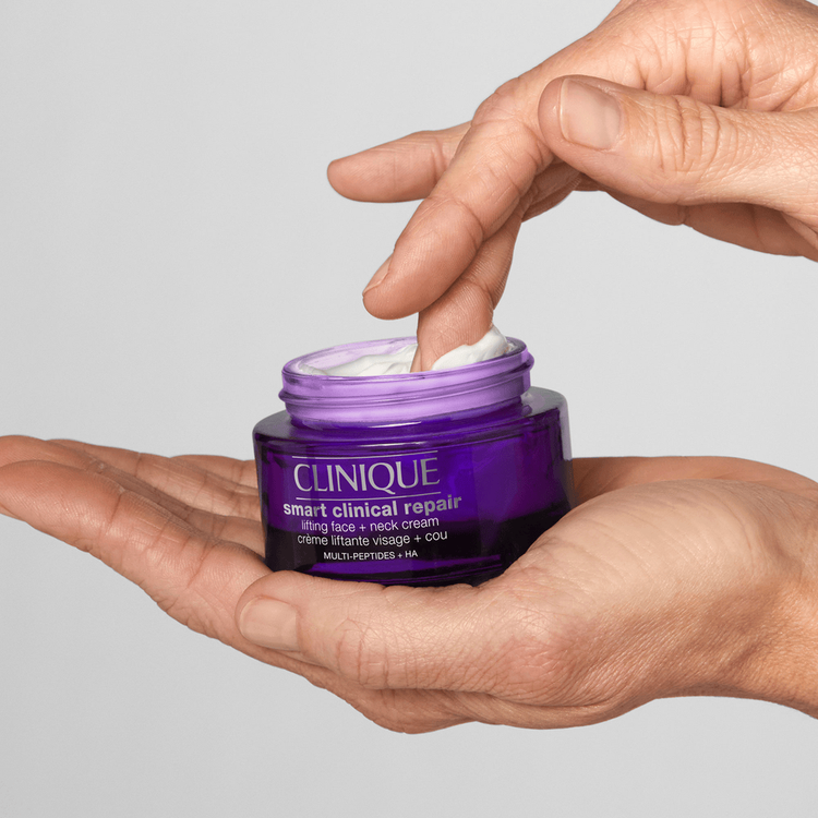 Clinique Smart Clinical Repair™ Lifting Face + Neck Cream Crema reafirmante y antiarrugas levanta visiblemente la piel y combate arrugas