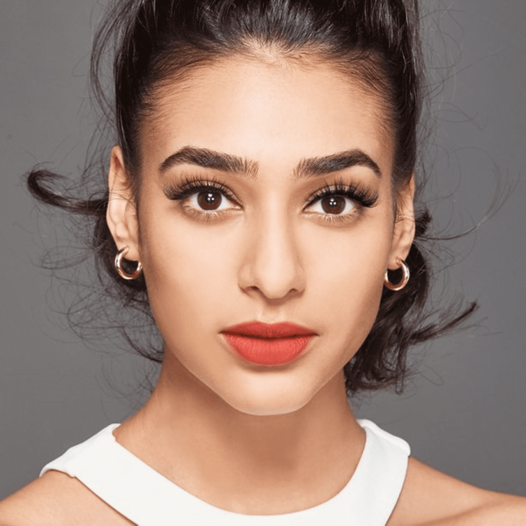 Lash Couture Pestañas de tira tira super delgada