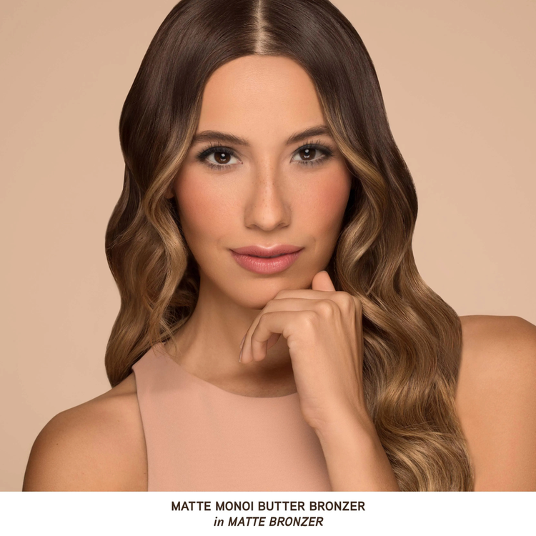 Matte Monoi Butter Bronzer resistente al agua
