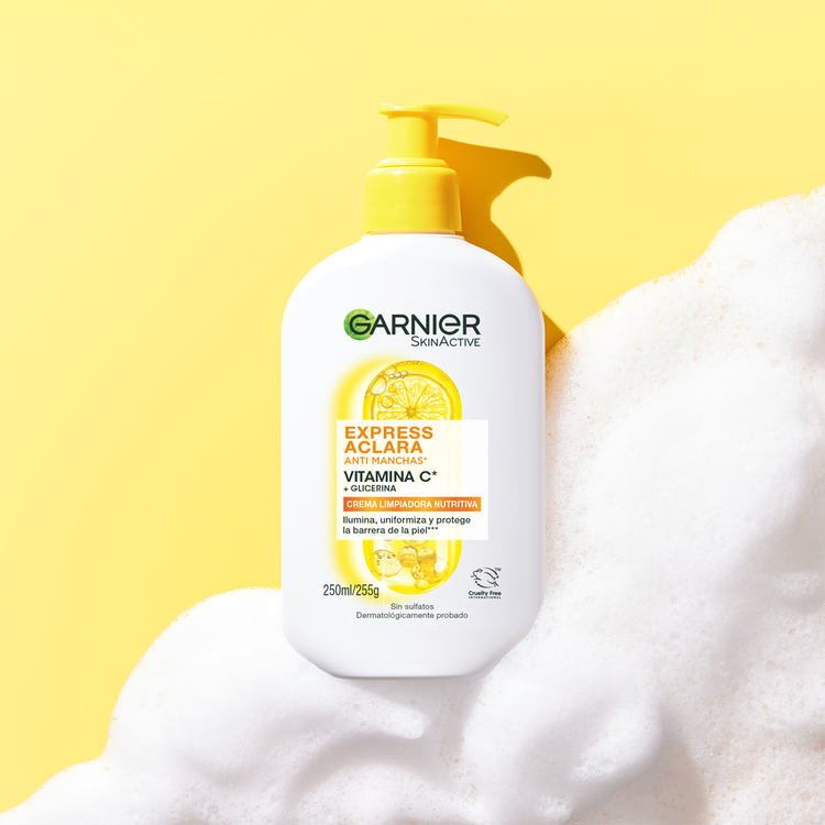 Garnier Skin - Gel limpiador, limpia y protege la piel