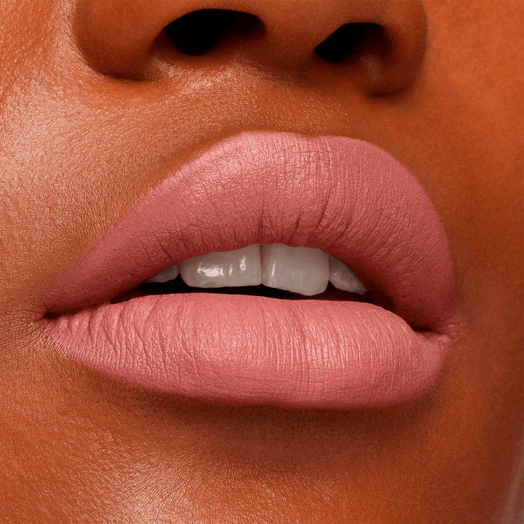 M·A·Cximal Silky Matte Lipstick Viva Glam - Labial, mate sedoso, hidratante y confortable
