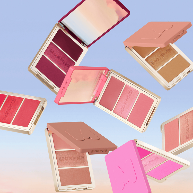 Cheek Thrills - Multi- Finish Face Trio, paleta de blush en 3 acabados: satinado, bálsamos luminoso y polvo